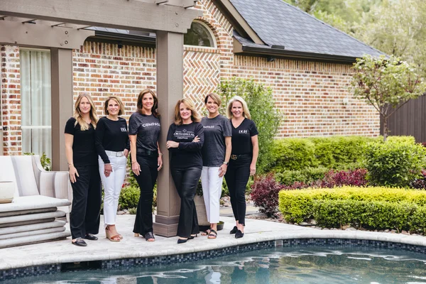 Get to know one of our agents, Julie Prentiss with a quick 5 questions.